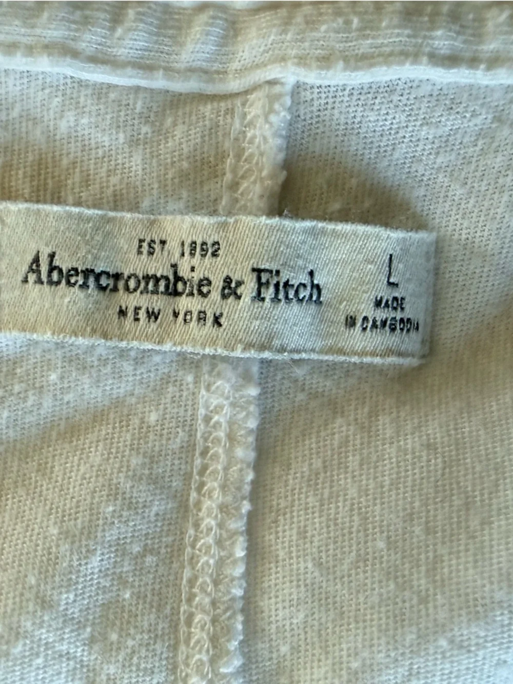 A&F Abercrombie & Fitch Women’s Top Graphic Scoop Neck Women's Tee Shirt Size L